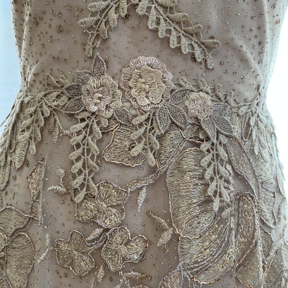 Vintage Wedding Dresses - Picture 8 of 8